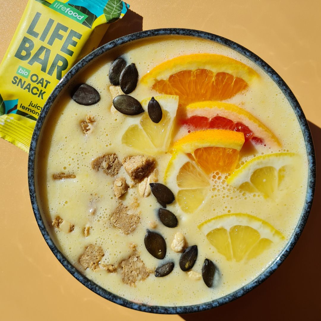 Smoothie Bowl Super Boost au Citron : la Recette pour Renforcer ses Défenses Immunitaires