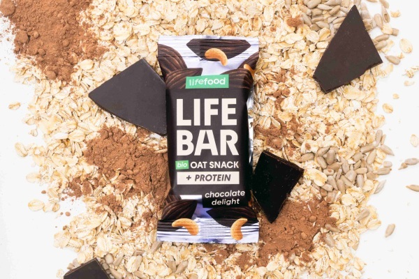 Barre protéinée crispy Lifebar à l'avoine chocolat oat snack bio sans gluten