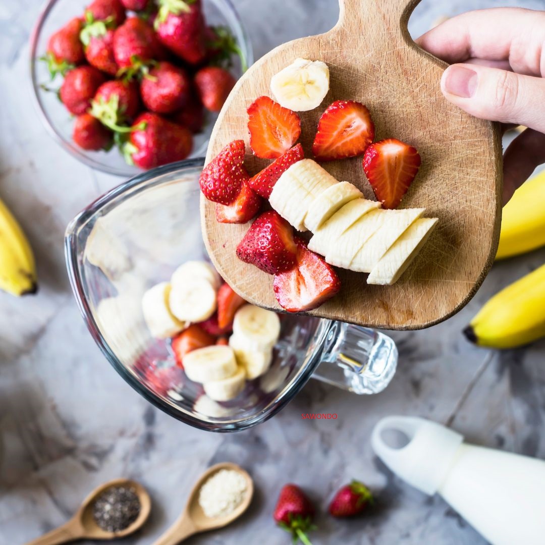 Sundae fraise proteine vegan Vivo Life rhubarbe et crumble