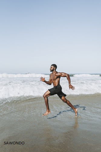 courir en pleine conscience sur la plage